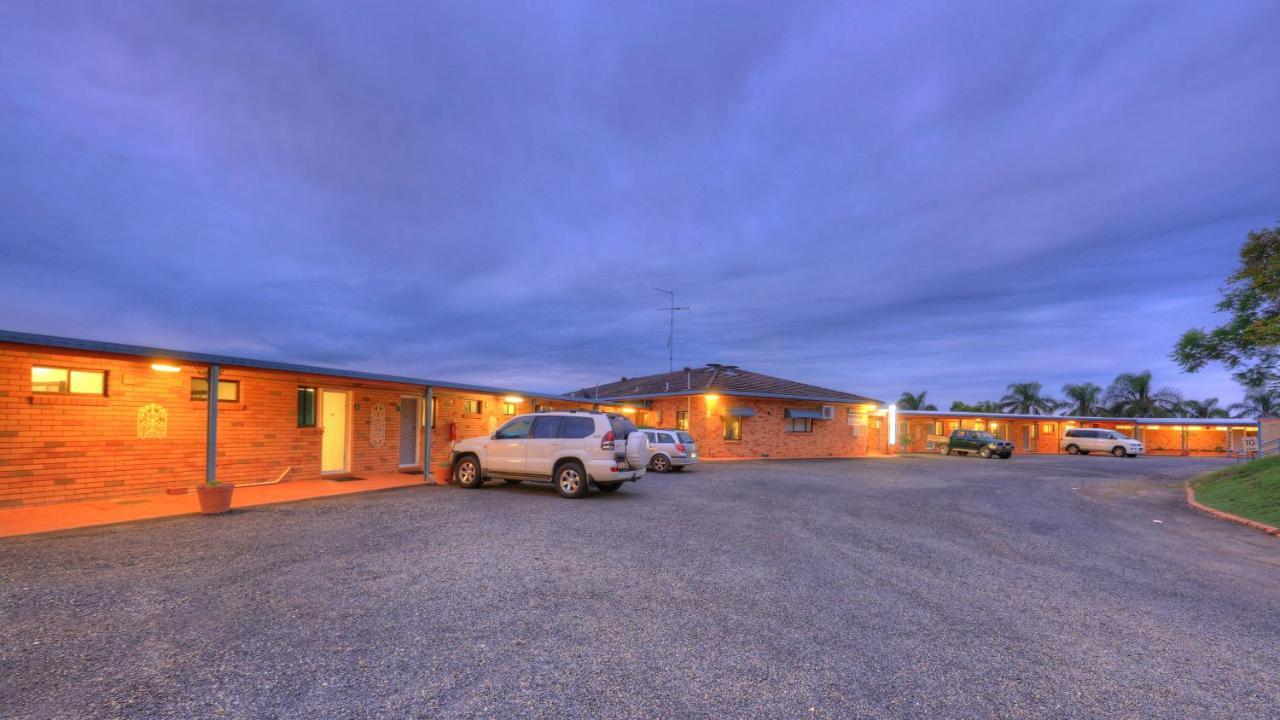Jacaranda Motor Lodge Γκράφτον Εξωτερικό φωτογραφία
